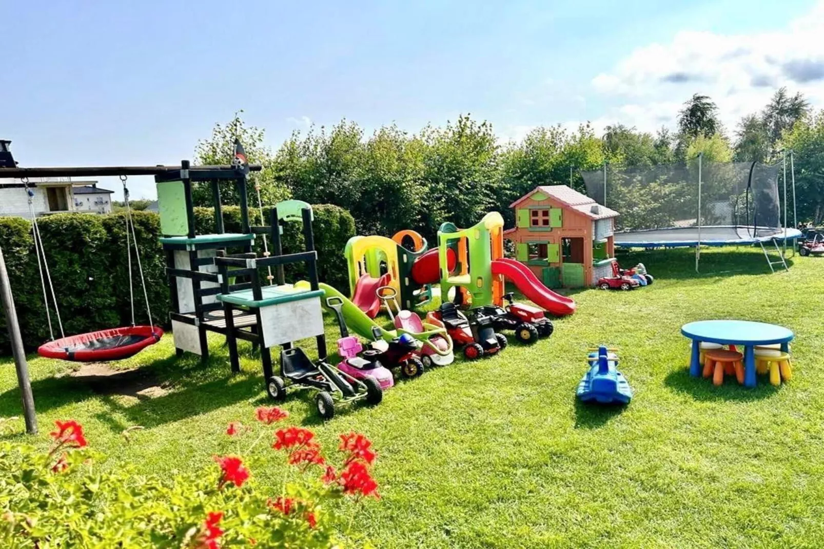 Domek STANDARD dla 4 osób Sarbinowo-Installations du parc
