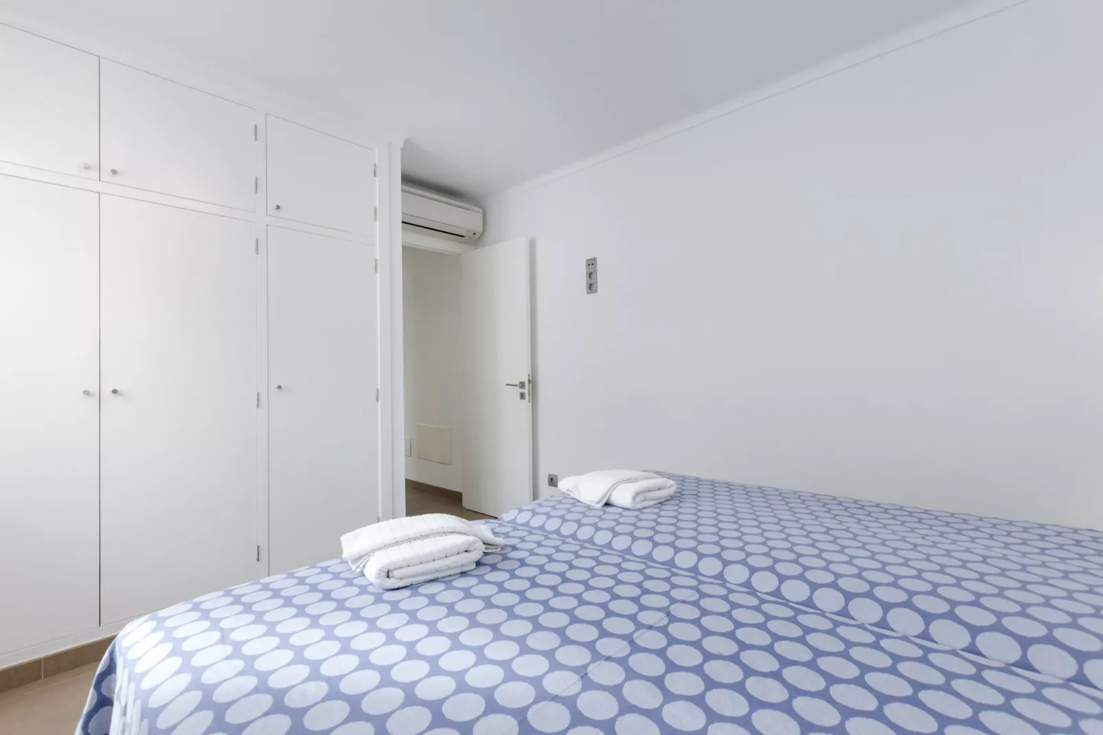 YourHouse Estel-Chambre