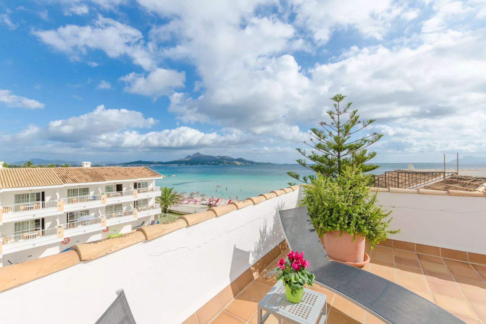 YourHouse Estel-Terrasse