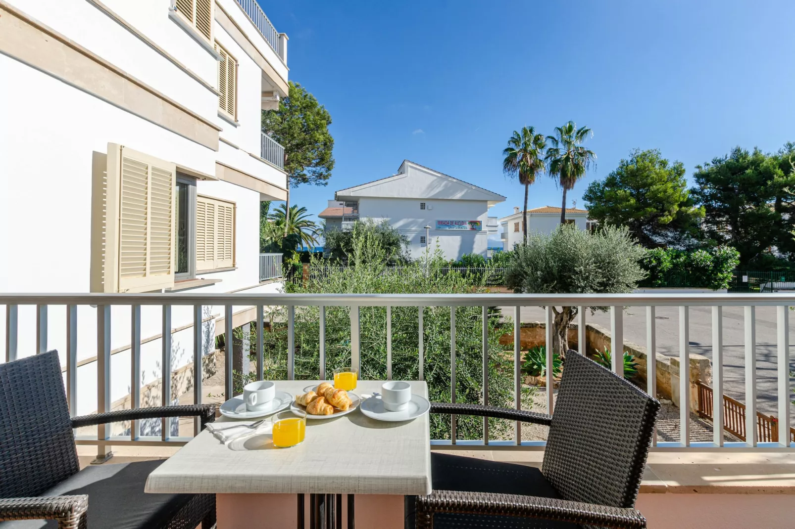 YourHouse Roses 9-Terrassenbalkon