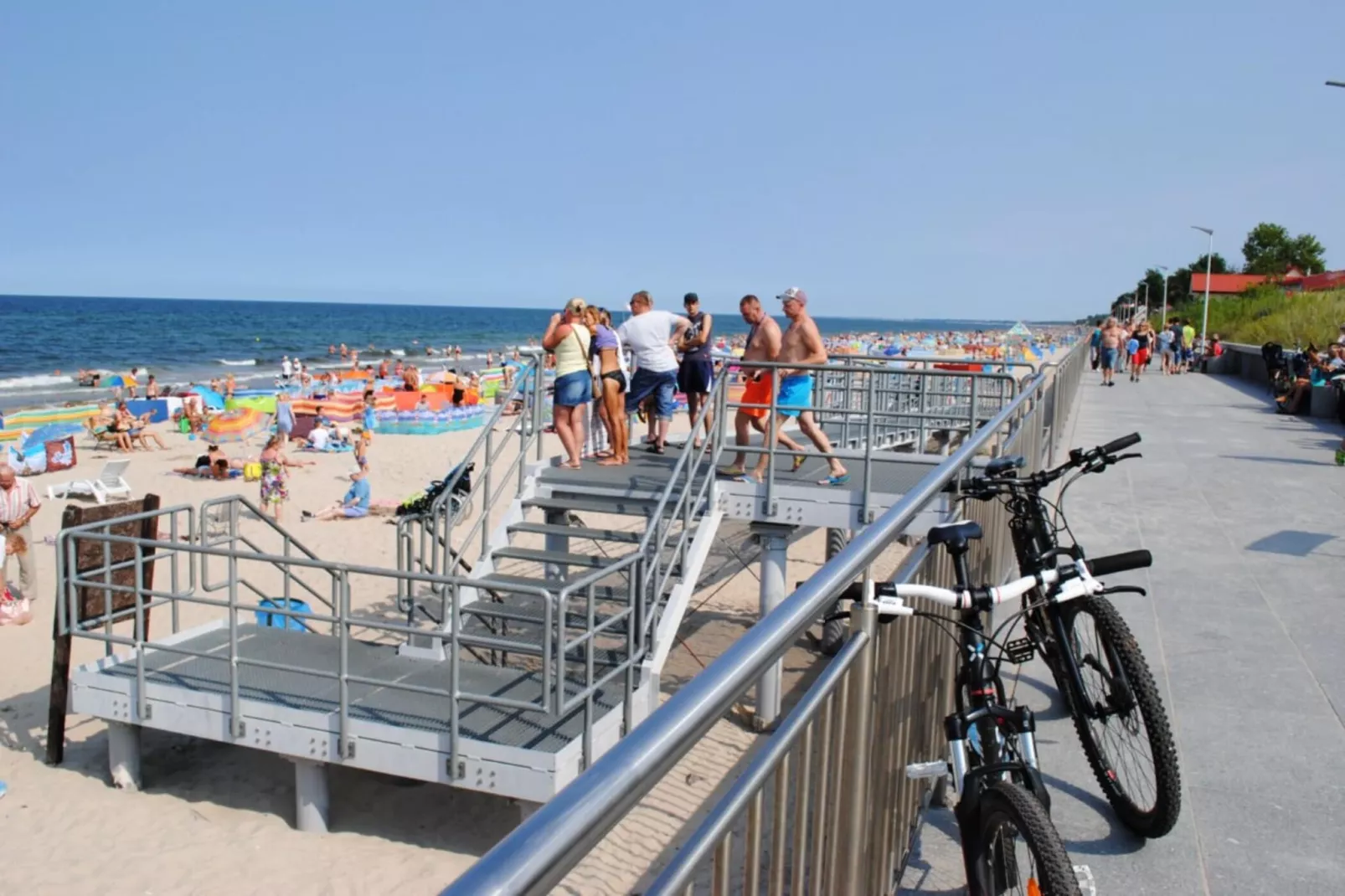 Domek STANDARD dla 6 osób Sarbinowo-Gebiete Sommer 5 km