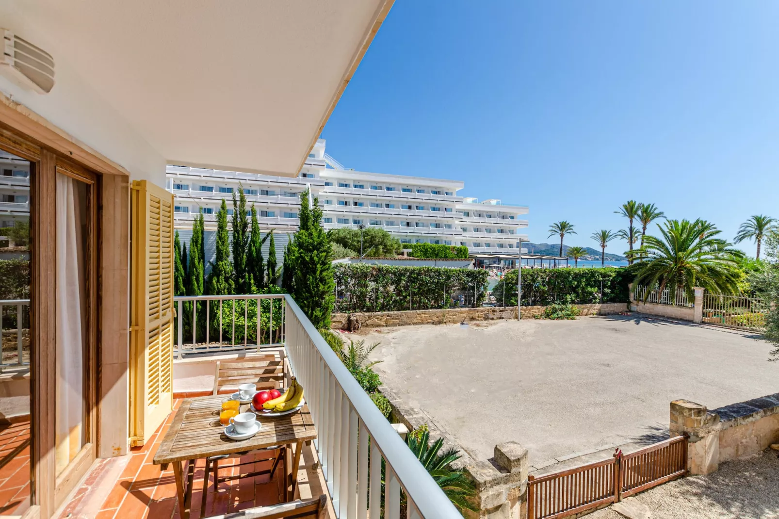 YourHouse Reganyol-Outdoor