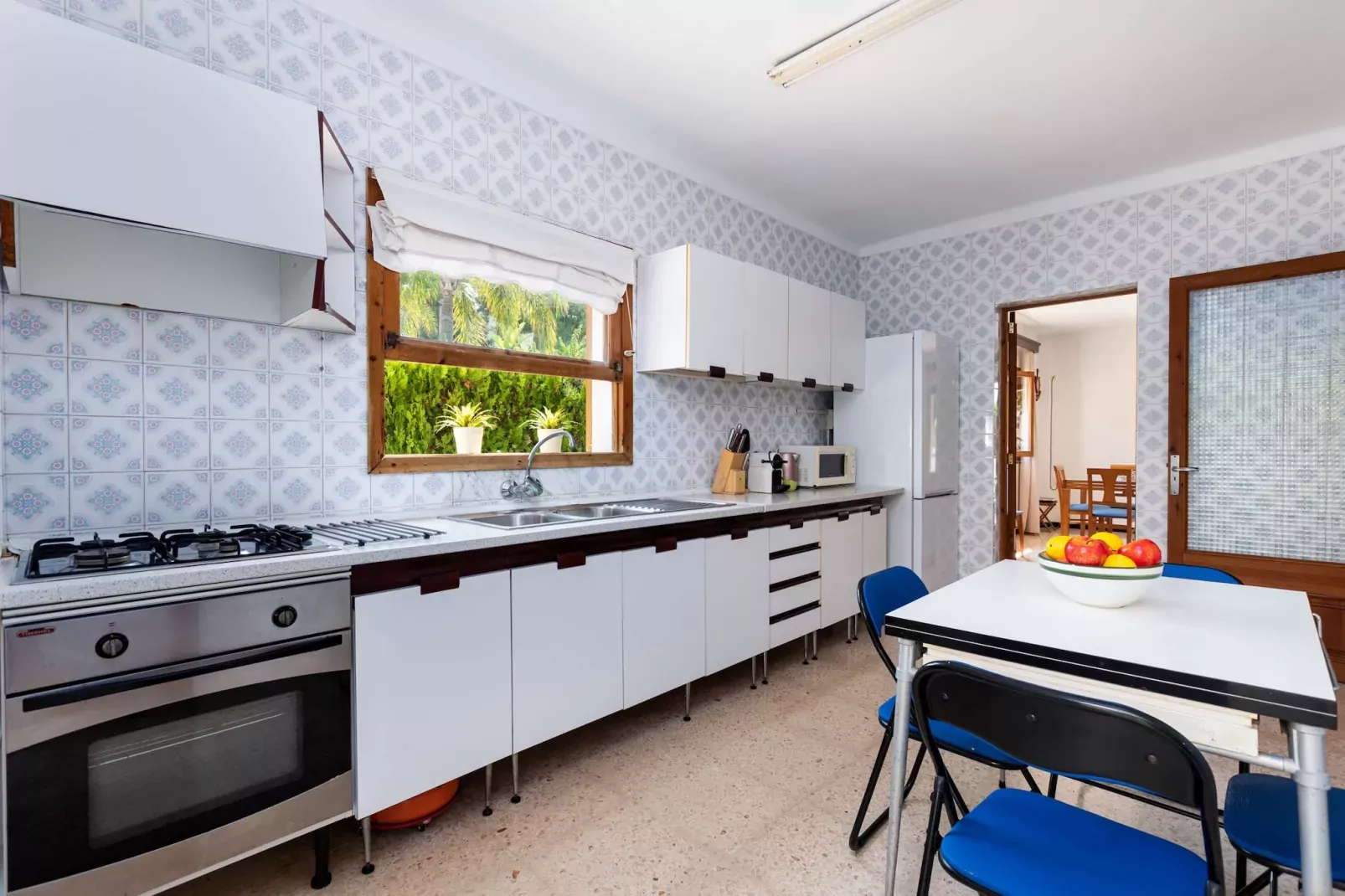 YourHouse Alcudia Casa-Kitchen