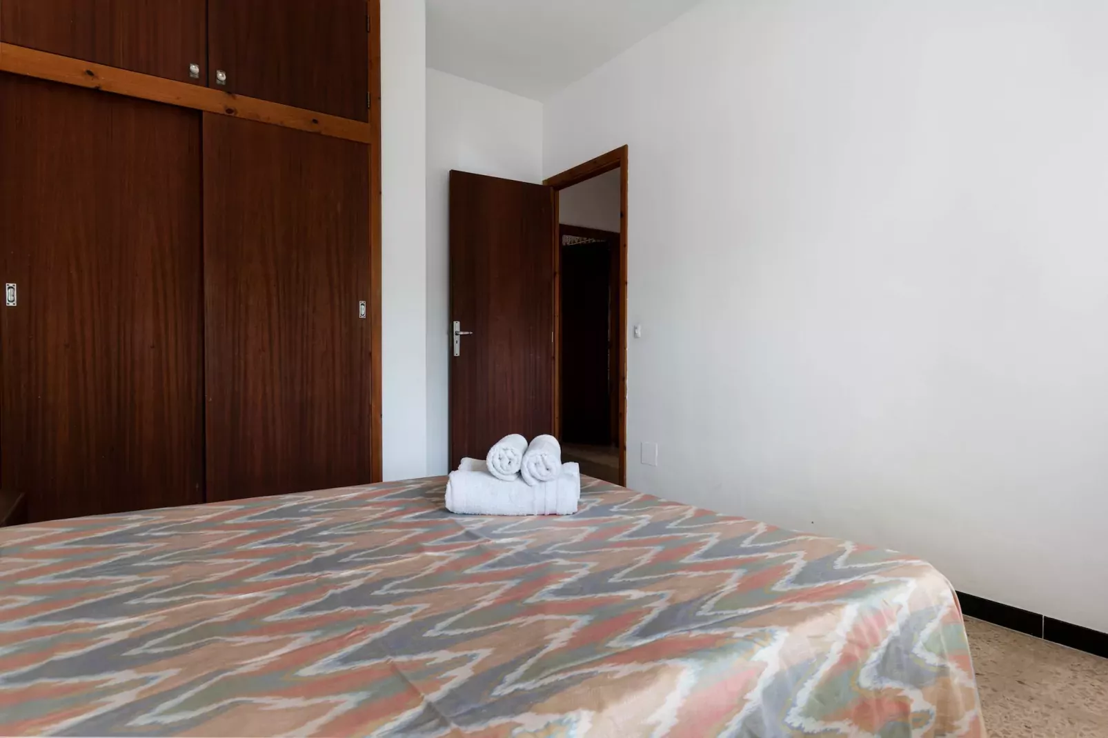 YourHouse Alcudia Casa-Bedroom