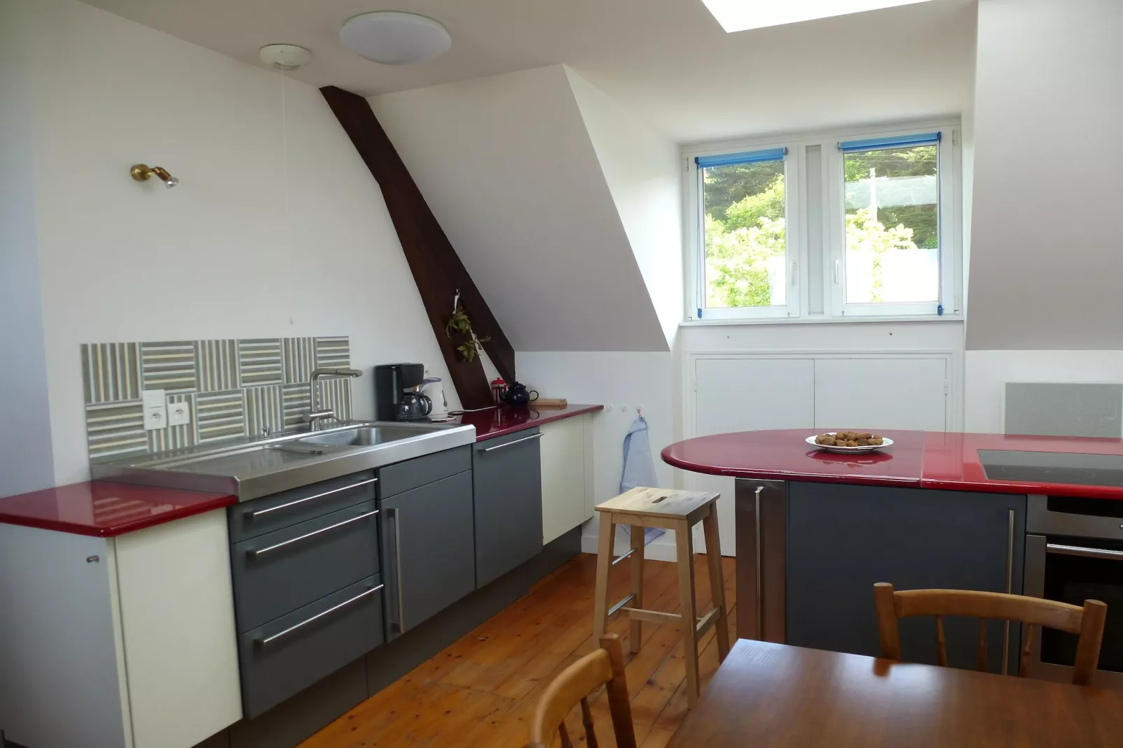 Pretty apartment with sea view in Primel-Kitchen