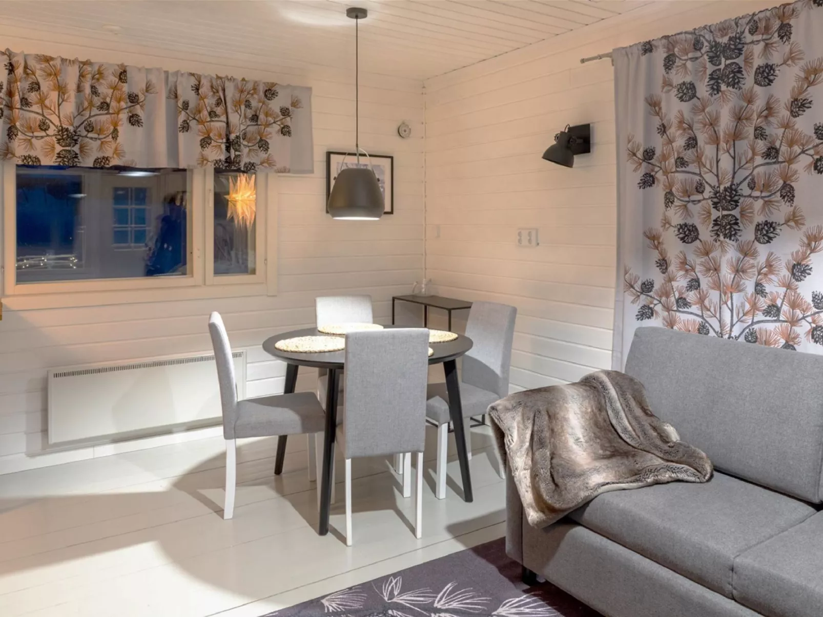 Villa vaara-Inside