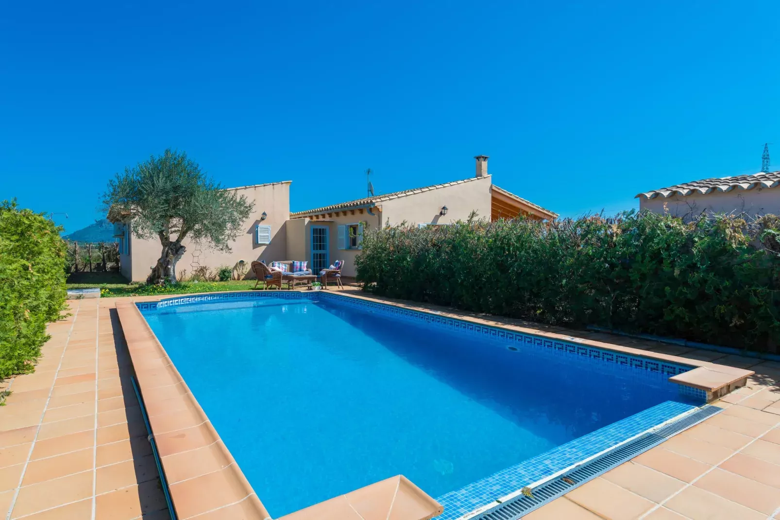 YourHouse Son Gallina-Schwimmbad