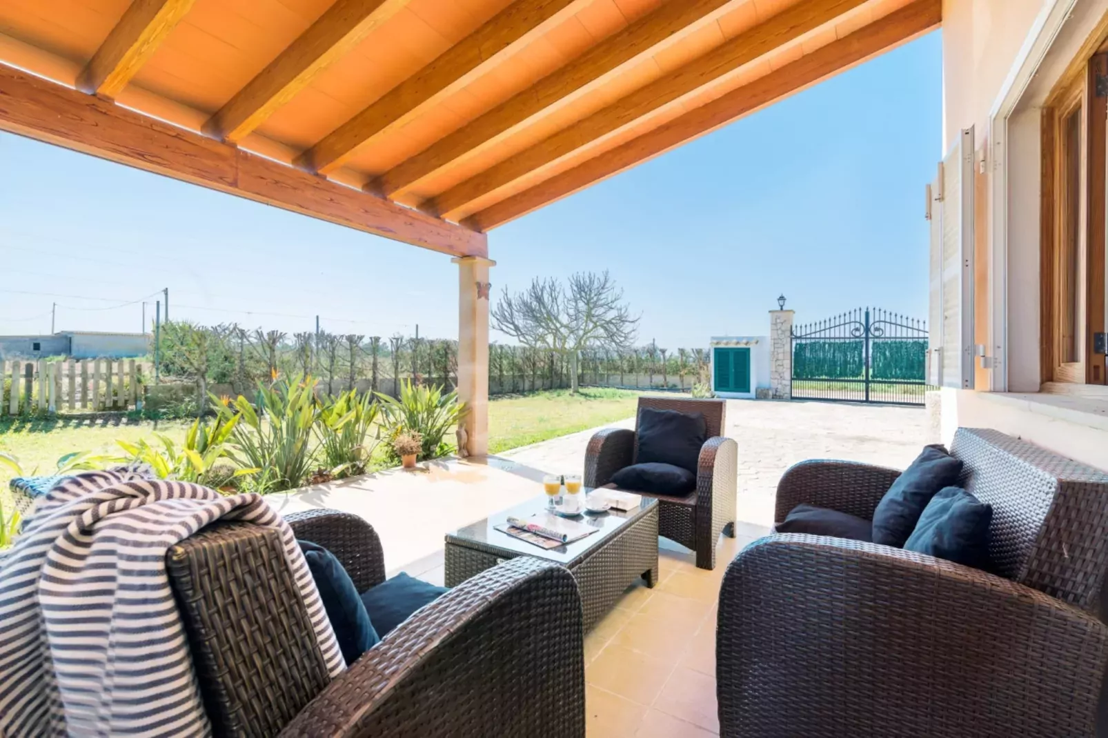 YourHouse Son Gallina-Terrasse