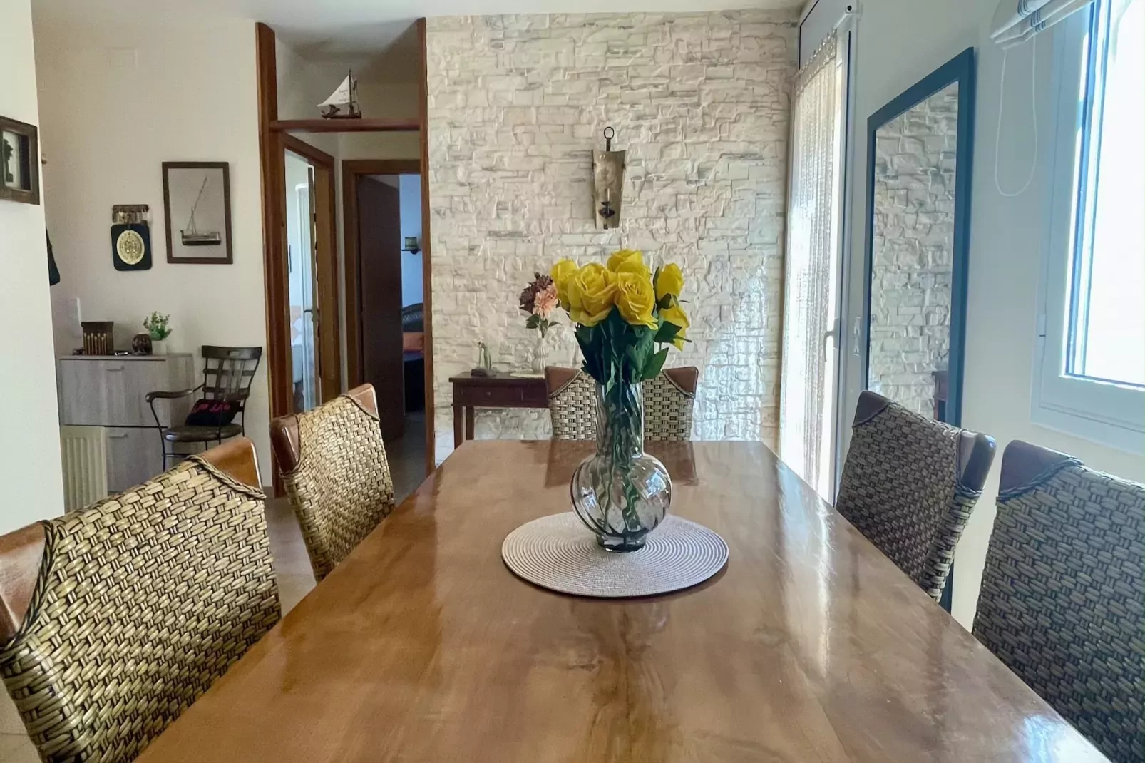 VILLA PINEDA 5-Dining room