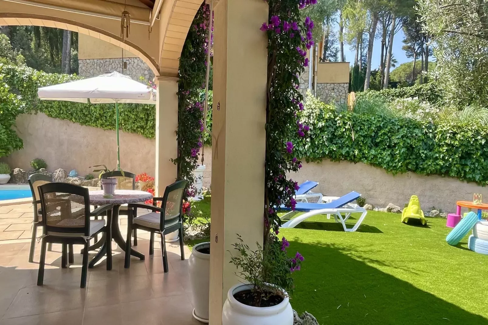VILLA PINEDA 5-Terrace balcony