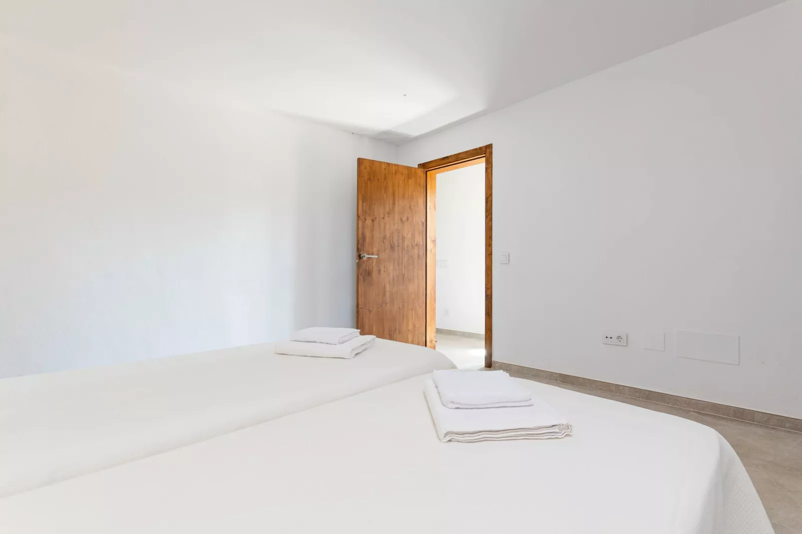 YourHouse Can Covetes-Chambre