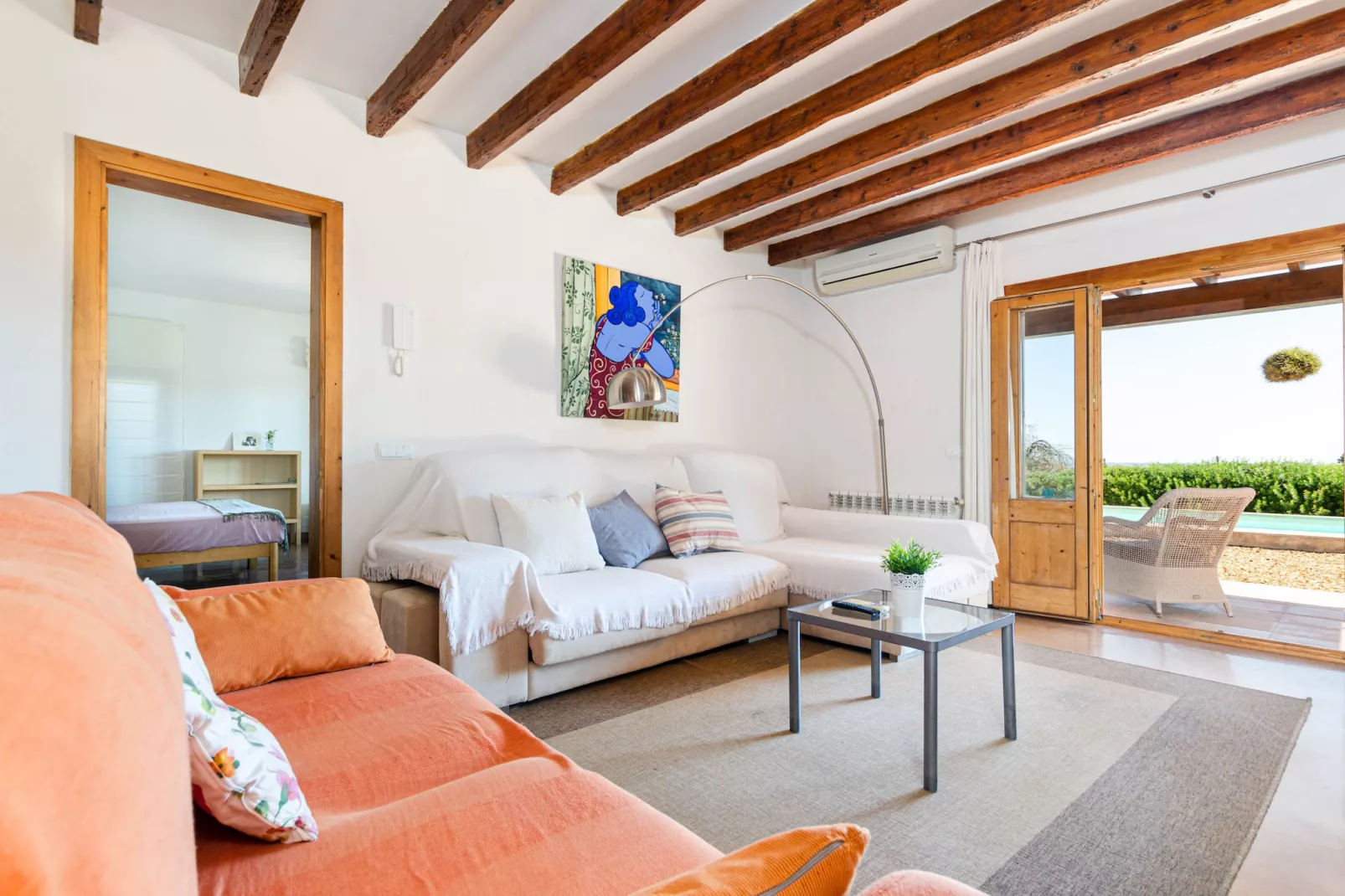 YourHouse Es Fiters-Salon