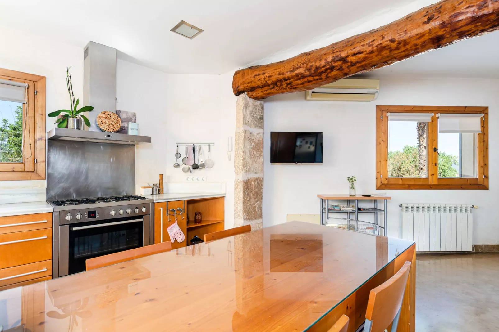 YourHouse Es Fiters-Cuisine