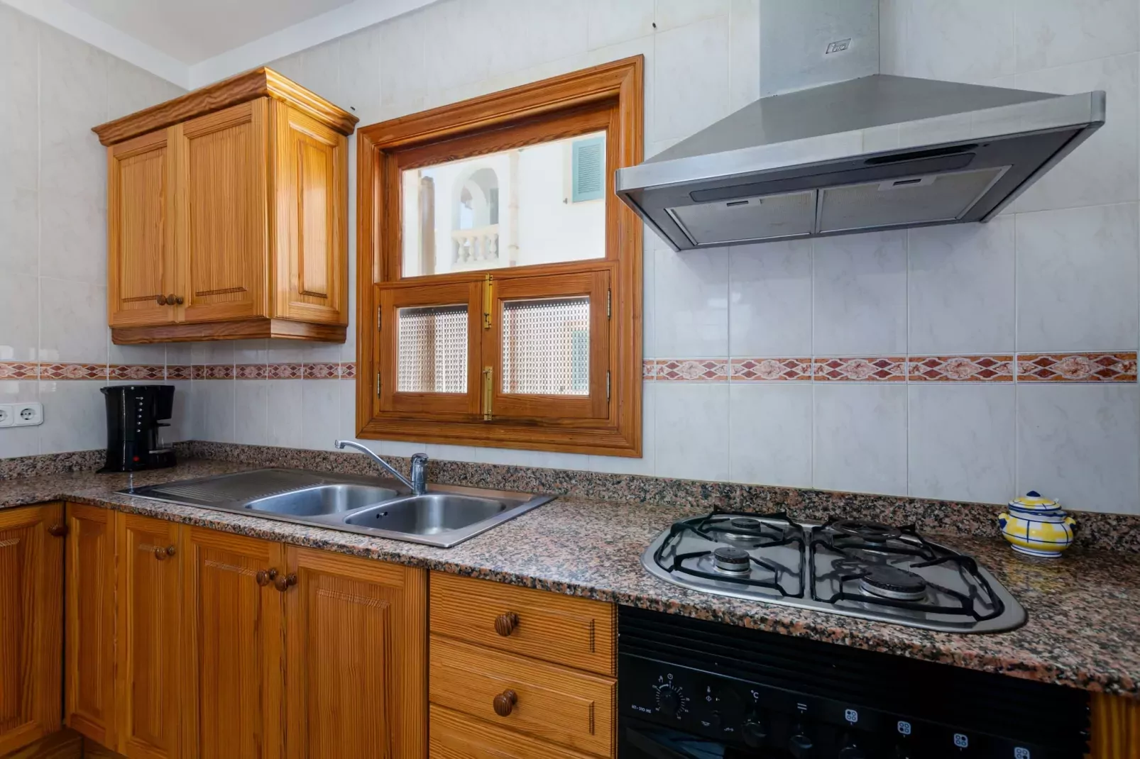 YourHouse Ca Na Maria-Cuisine
