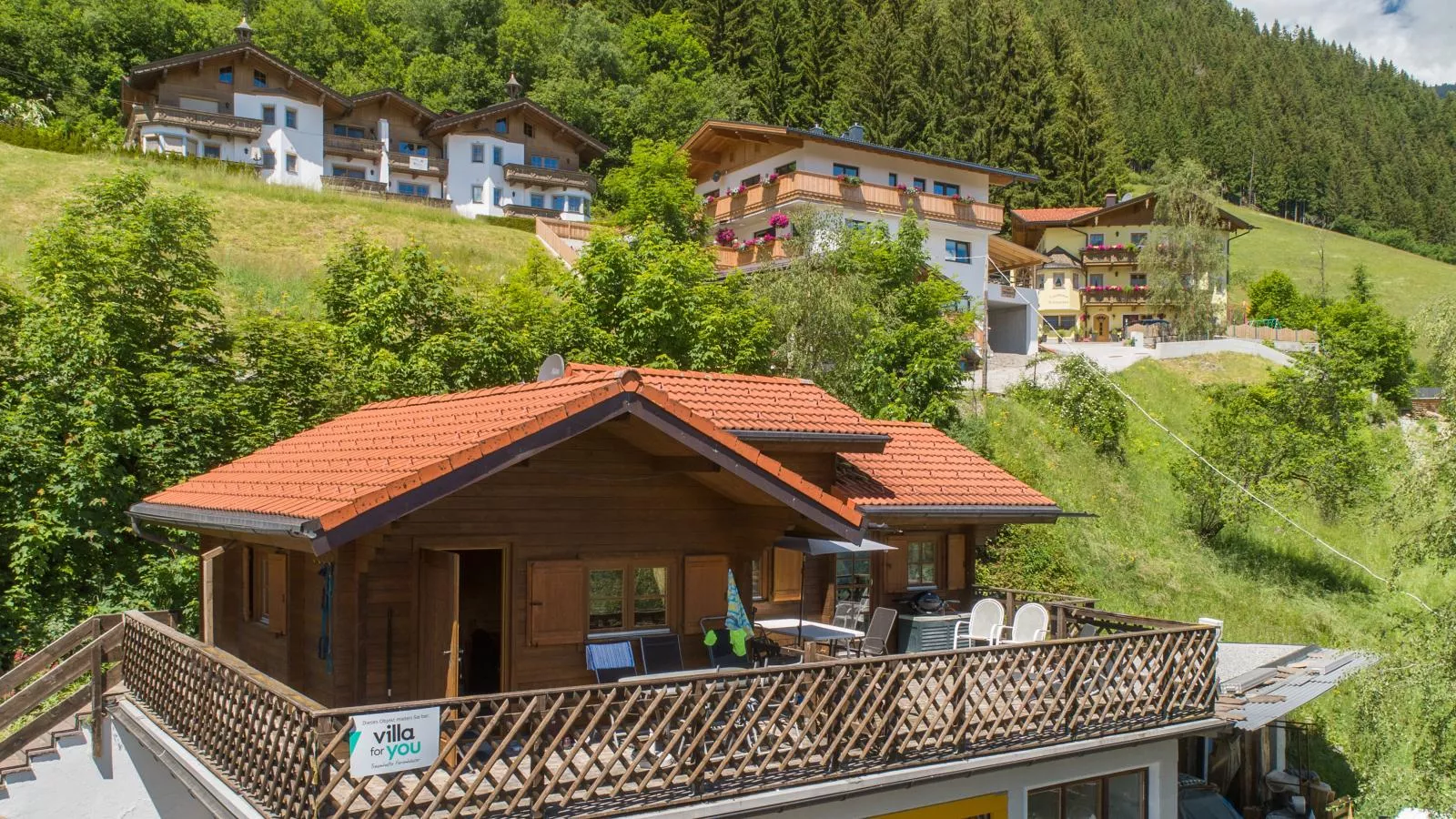 Pauls-Hütte-View summer