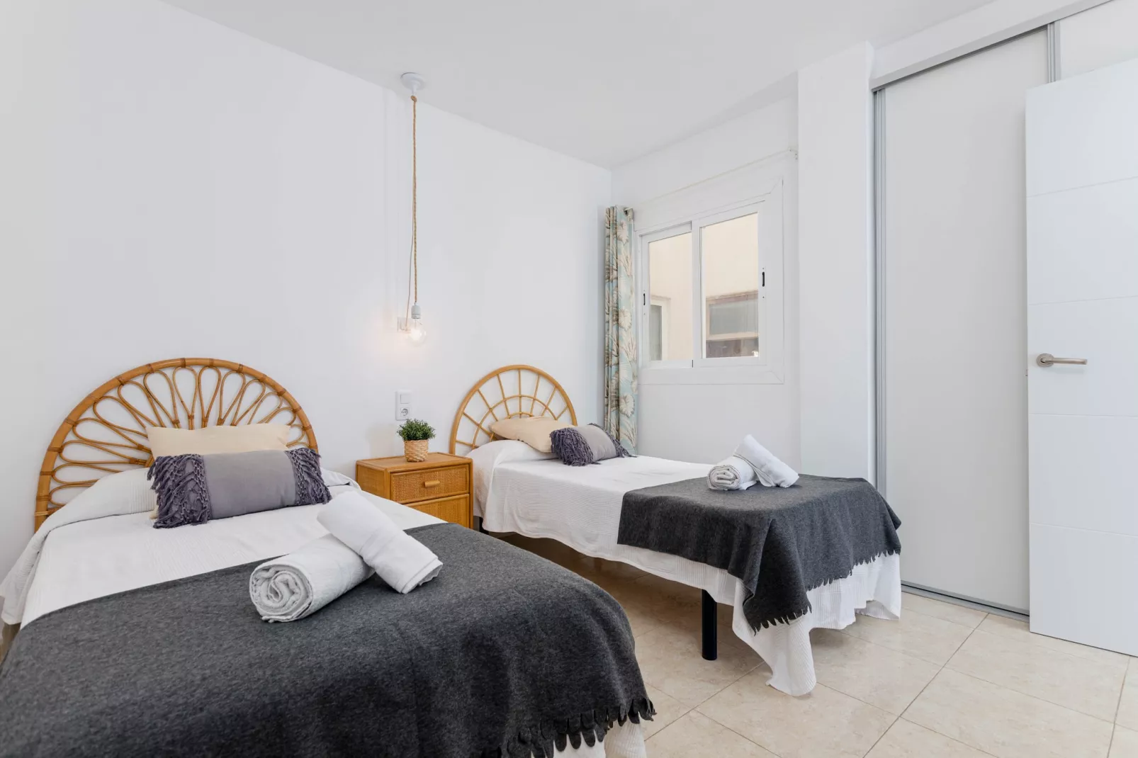 YourHouse Ocean - 10183206
