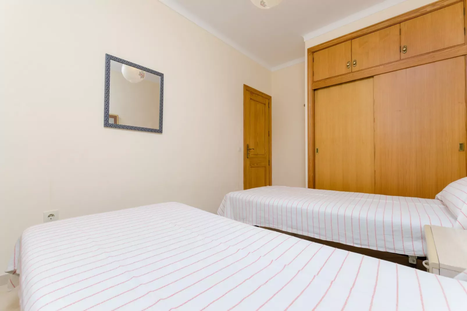 YourHouse Casa Rafael-Chambre