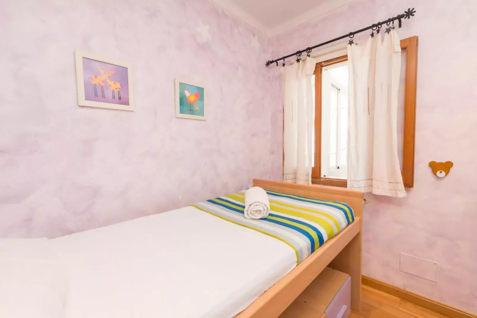YourHouse Ca Na Ferrera-Chambre