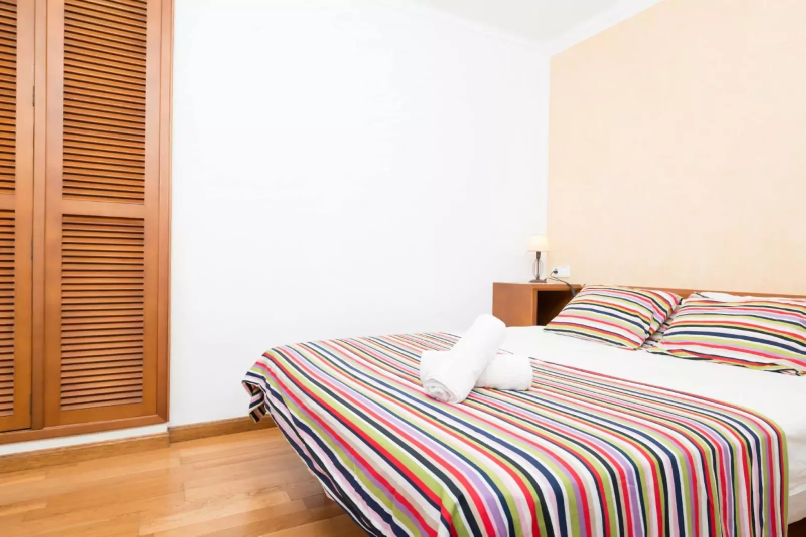 YourHouse Ca Na Ferrera-Chambre