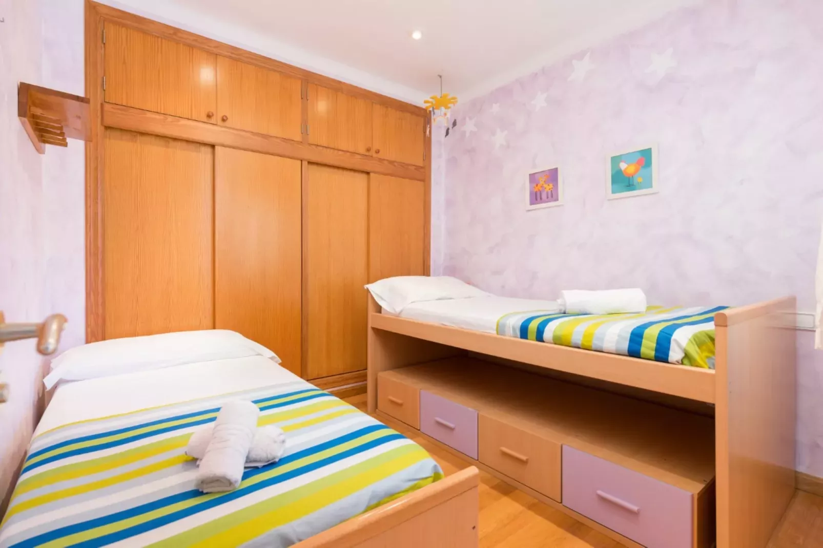 YourHouse Ca Na Ferrera-Chambre