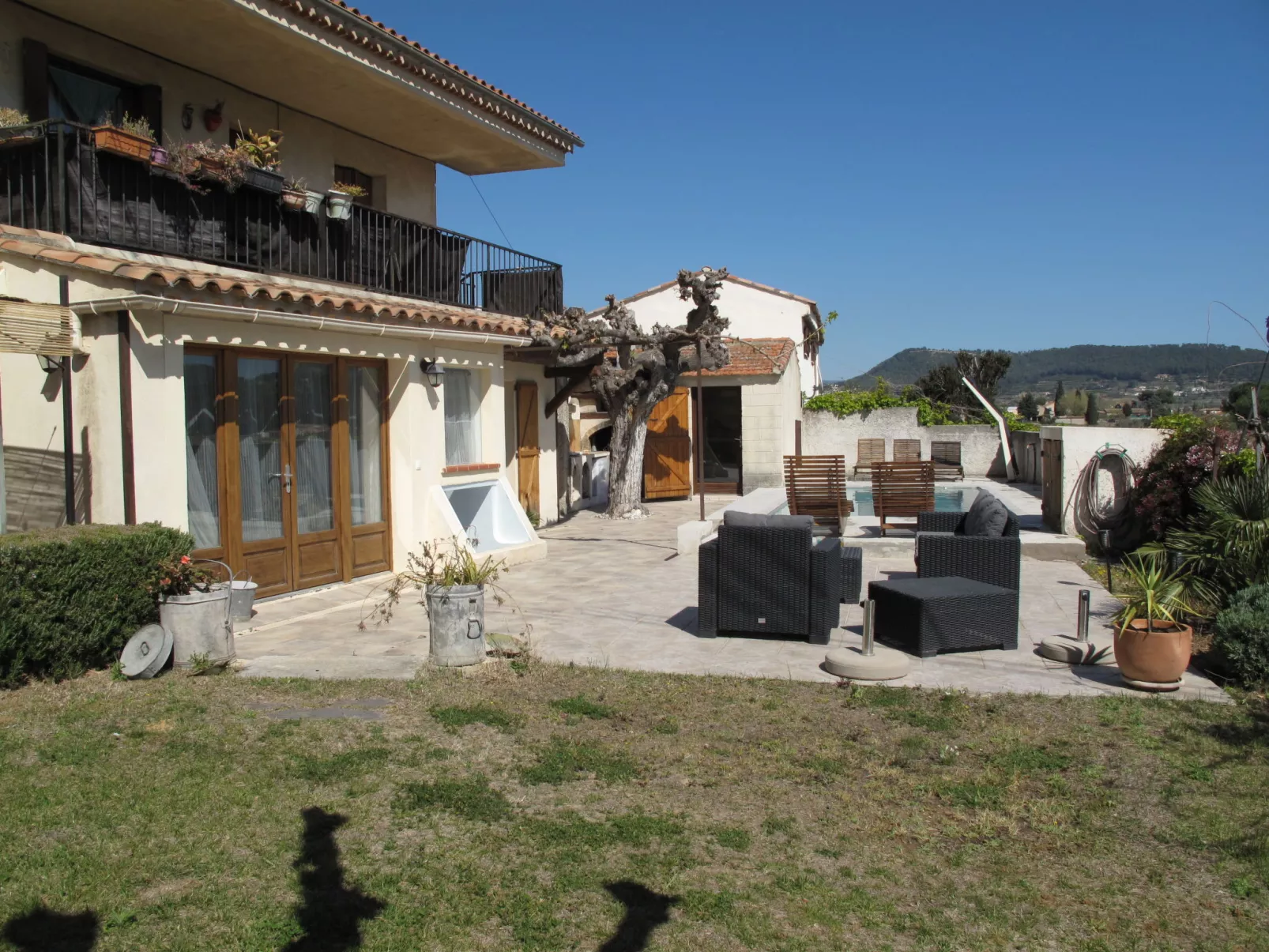 La Bastide Neuve-Draußen