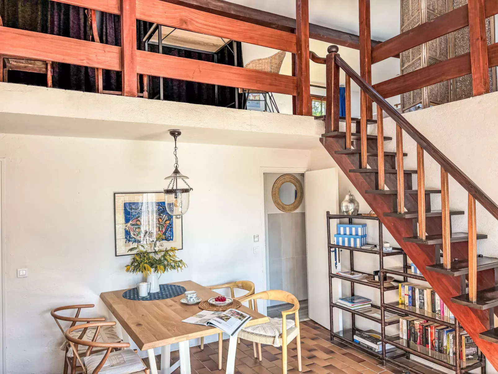 La Maison bleue-Inside