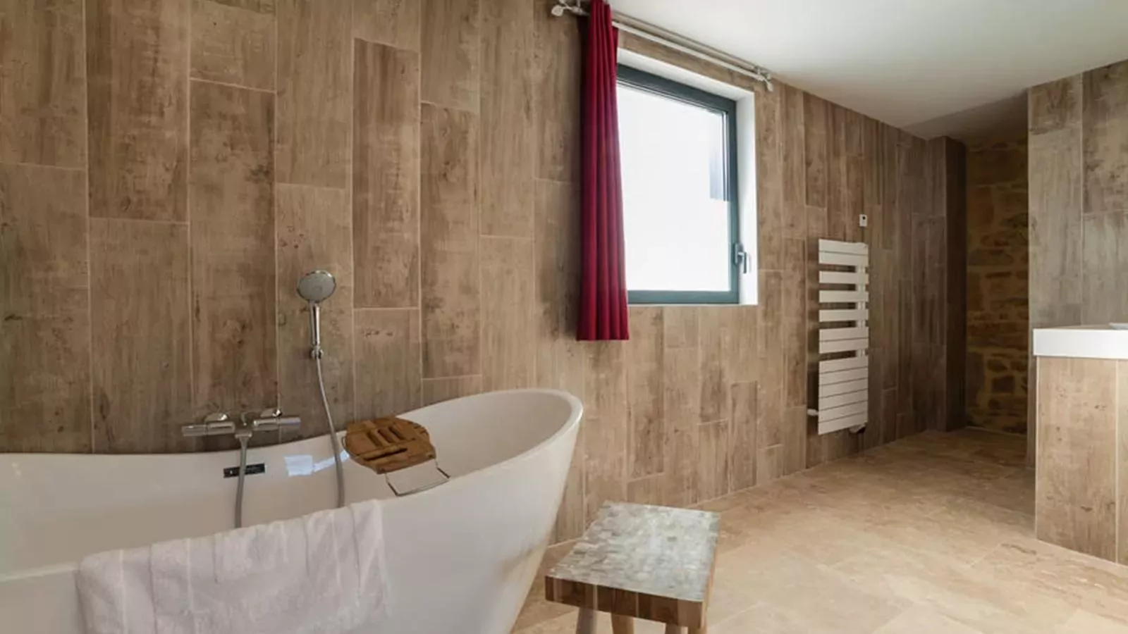 Gite de luxe-Badezimmer
