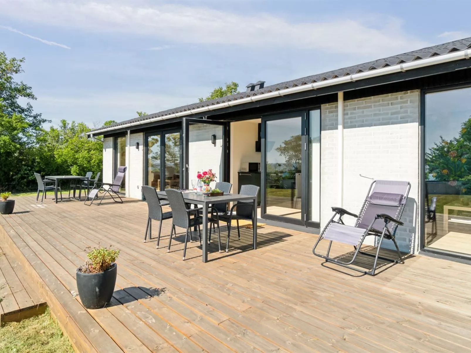"Vojdanka" - 50m from the sea-Outside