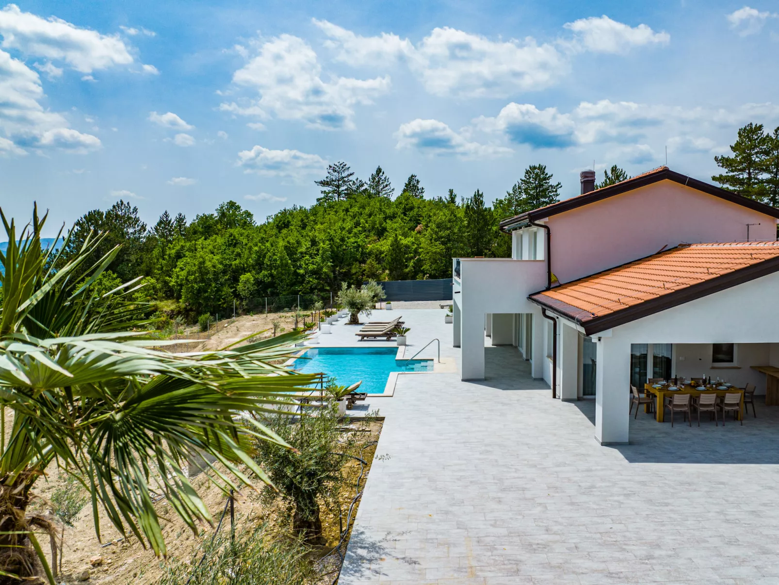 Villa Bella-Outside