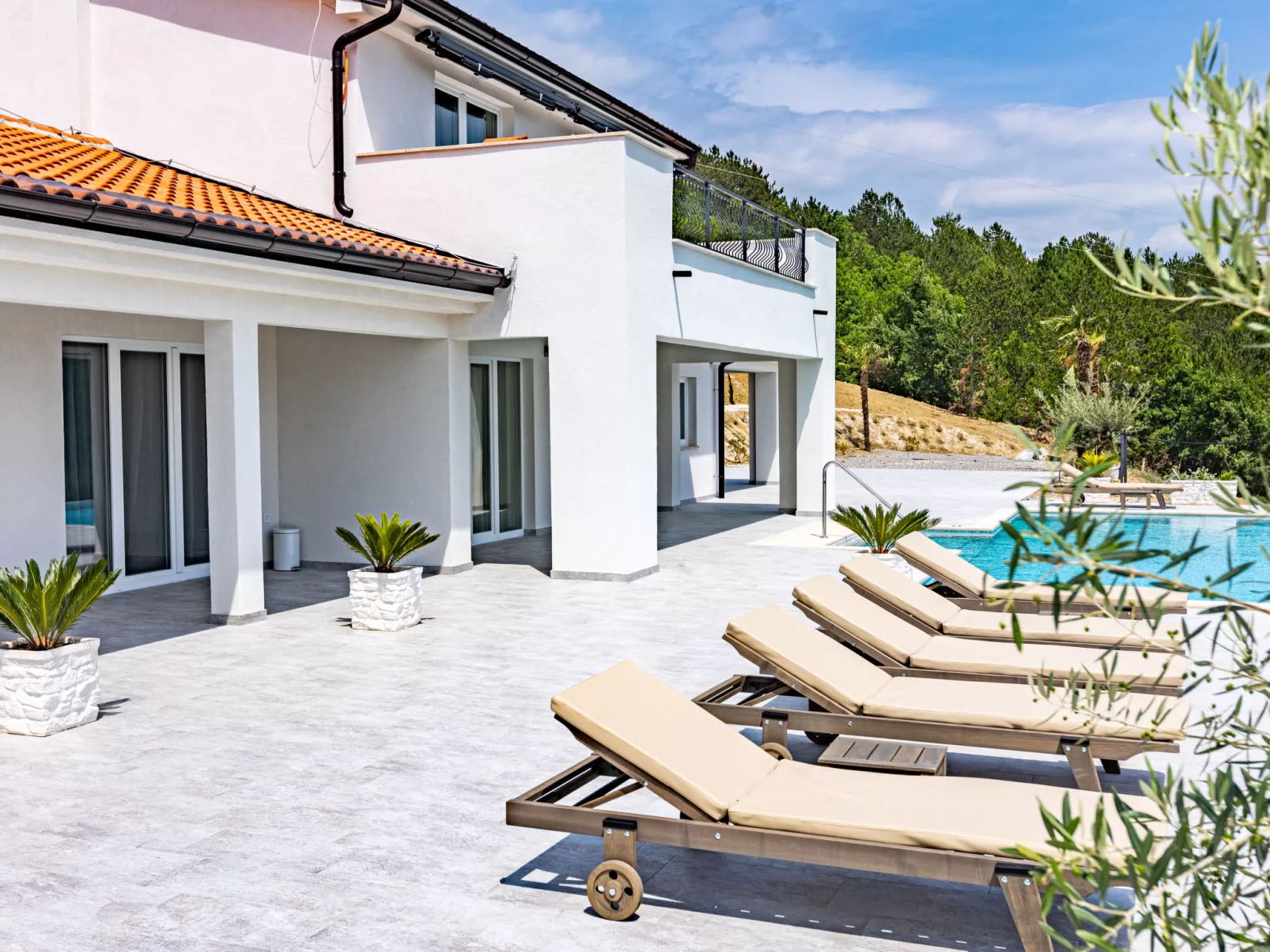 Villa Bella-Outside