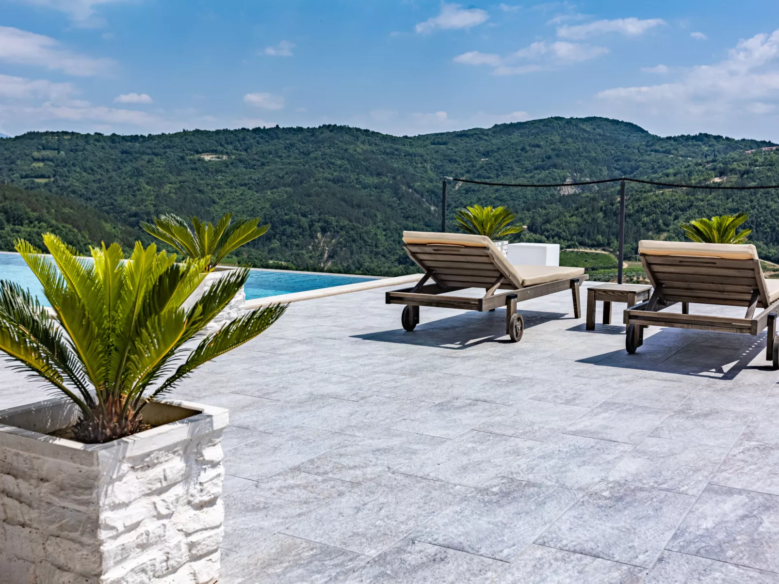 Villa Bella-Outside