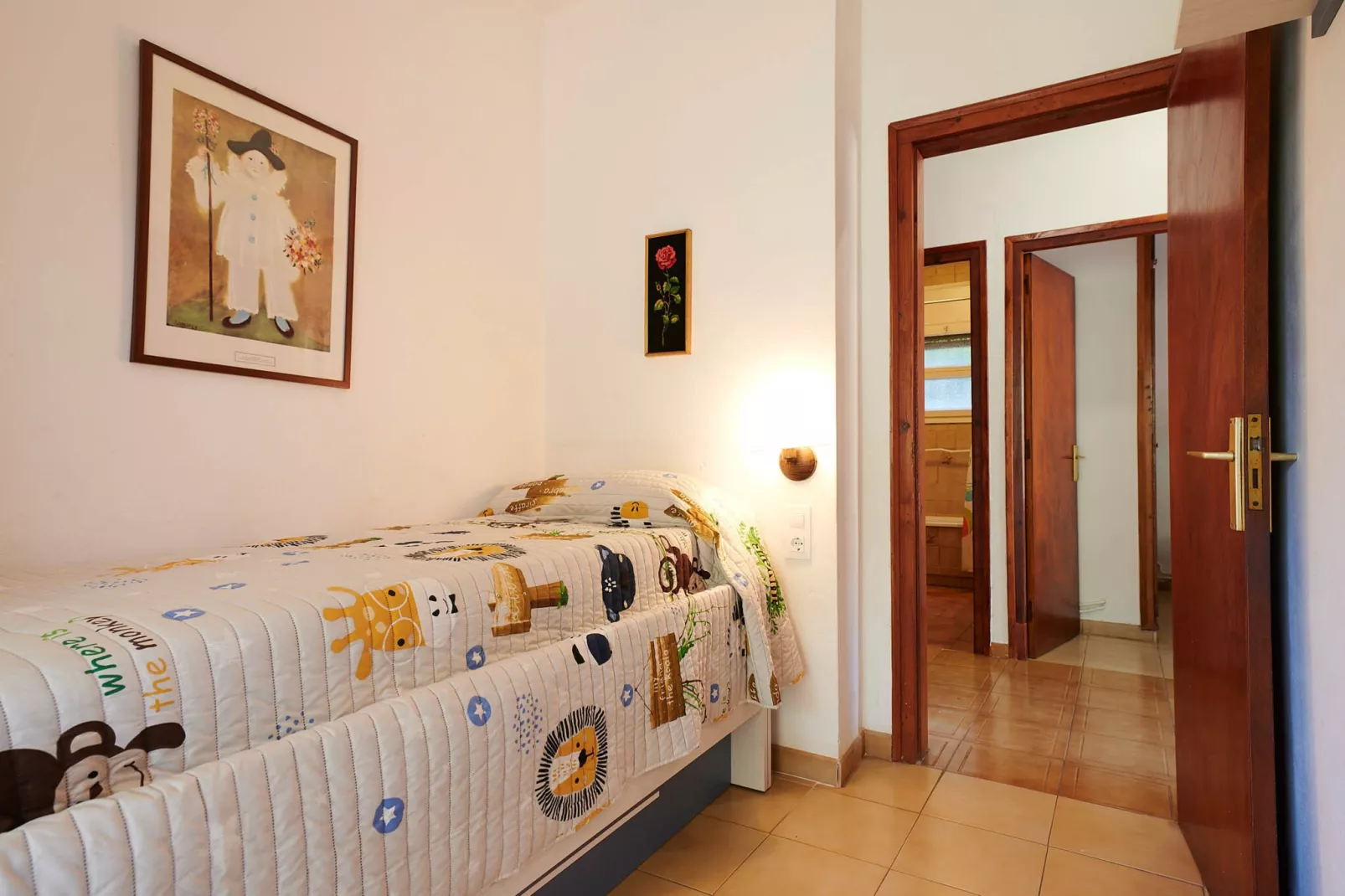 Masso-Bedroom