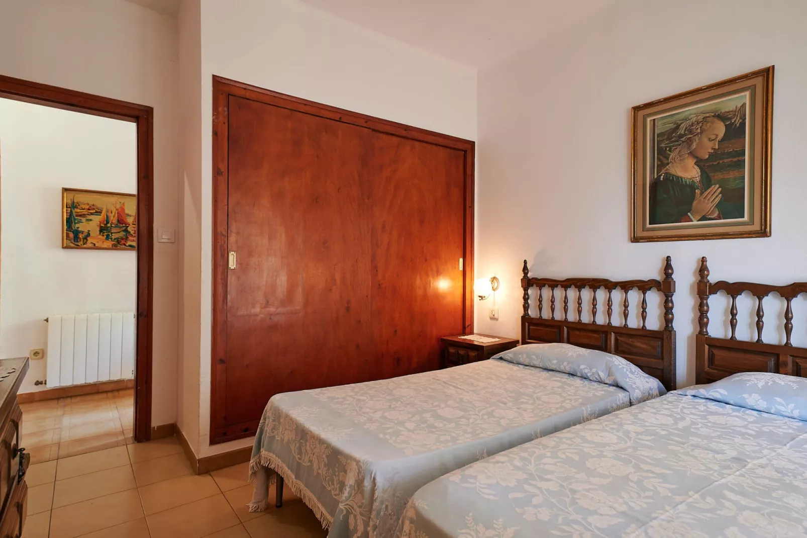 Masso-Bedroom