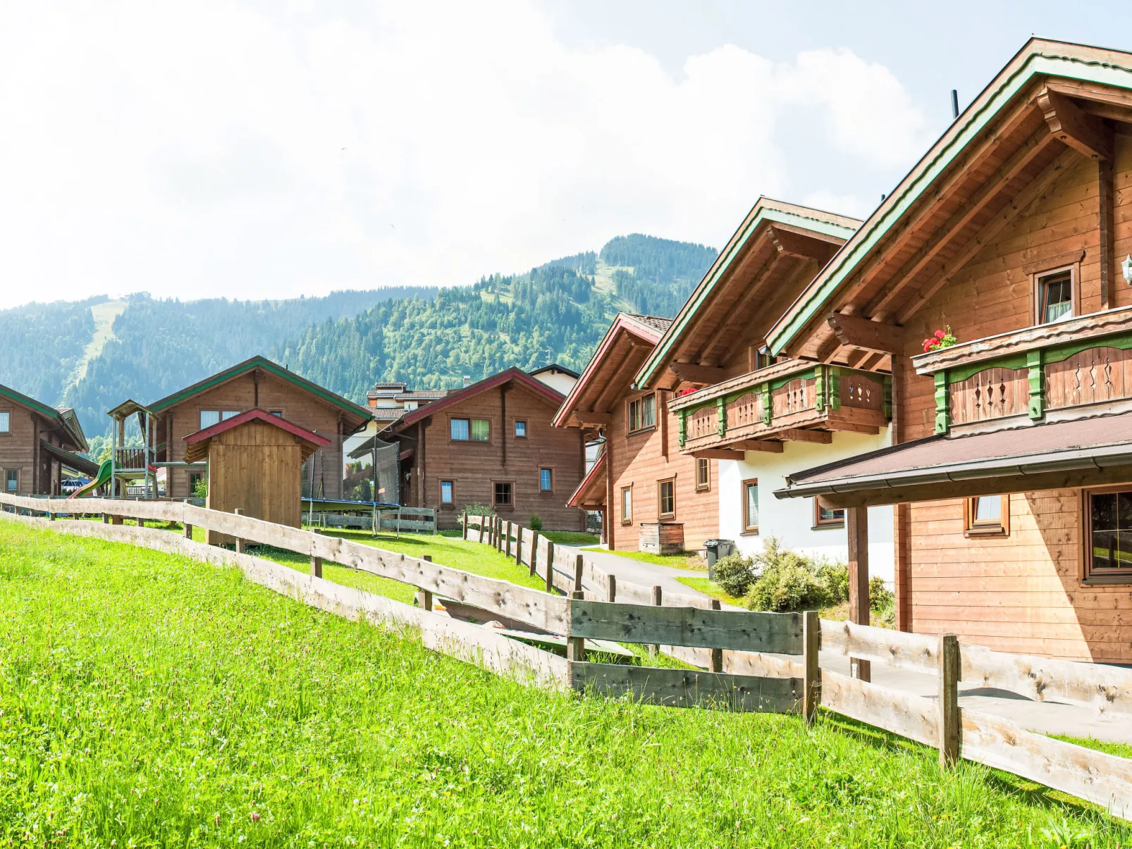 Alpenglück-Outside