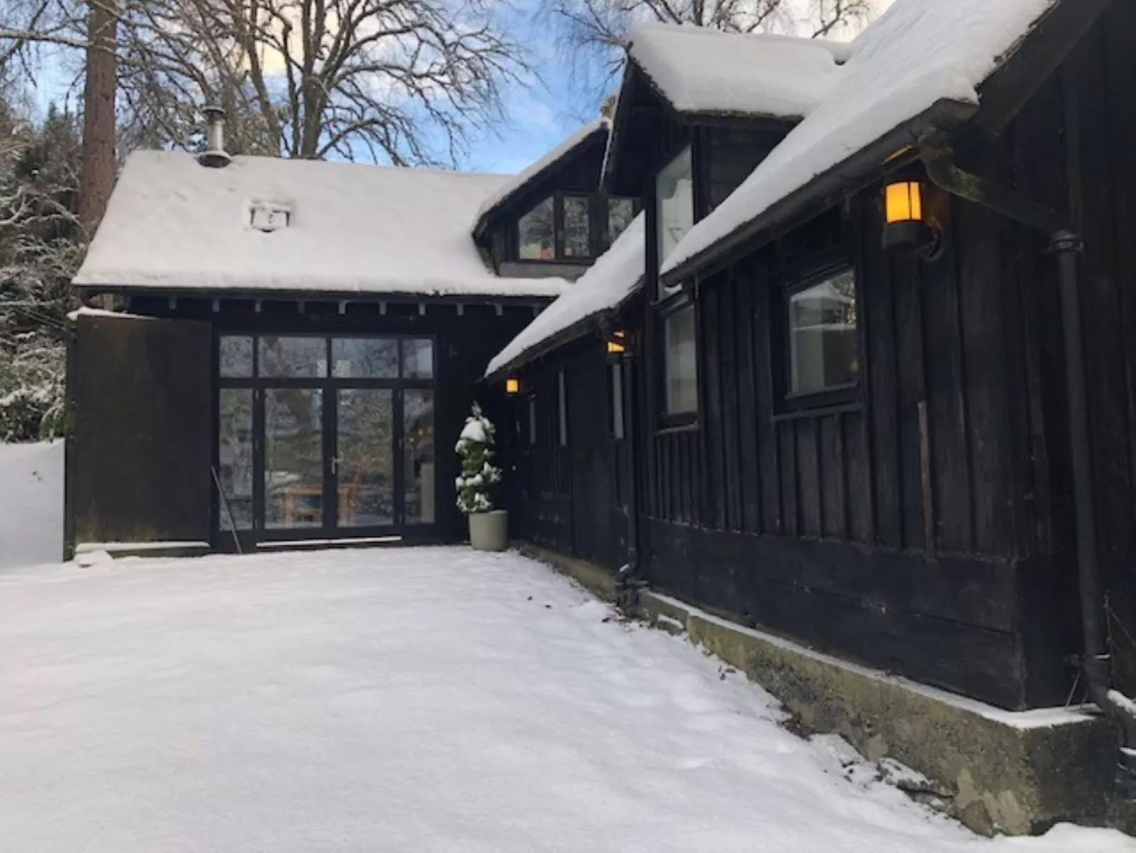 Coach House-Outside