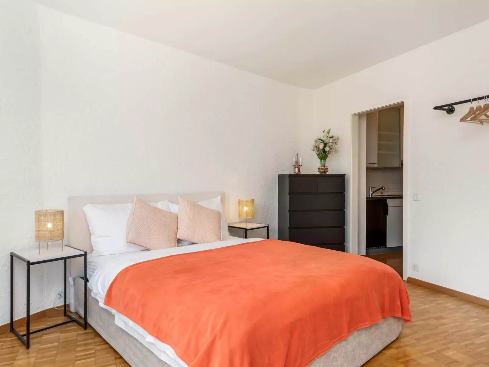 Double Room Modern - Inside