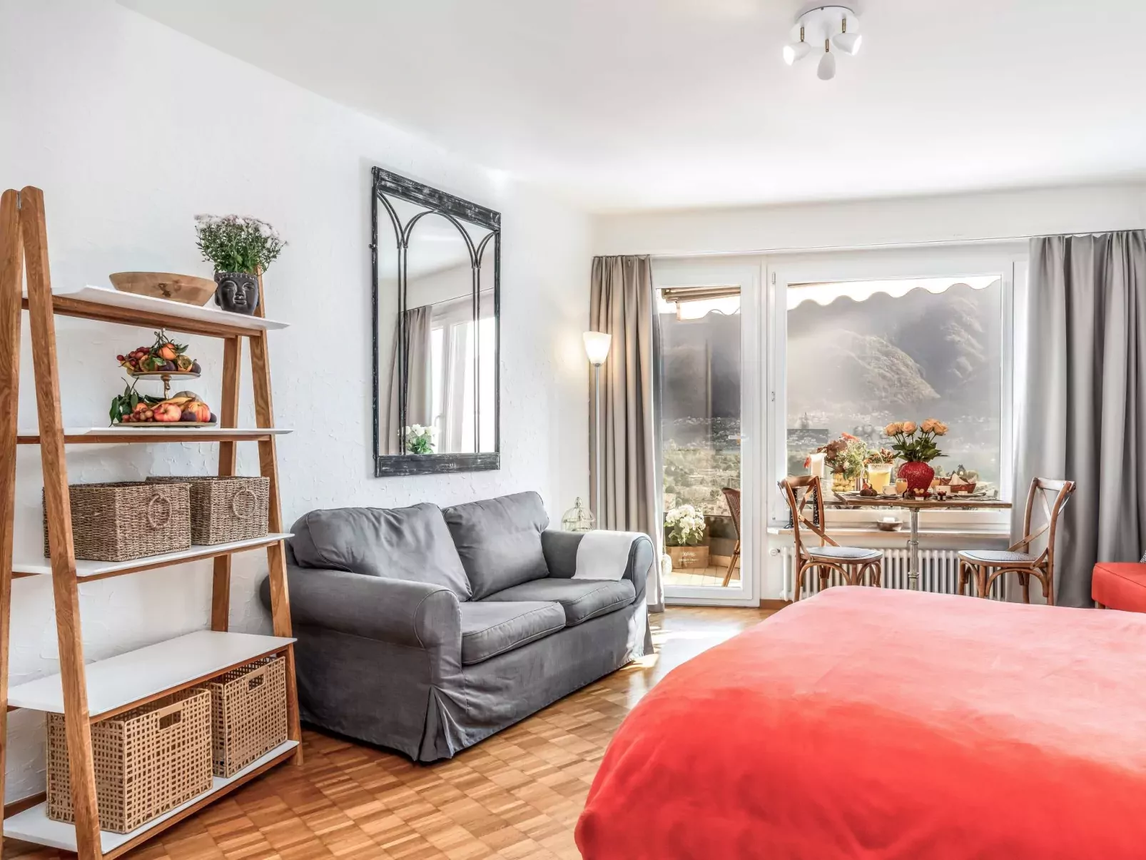 Double Room Modern - Inside