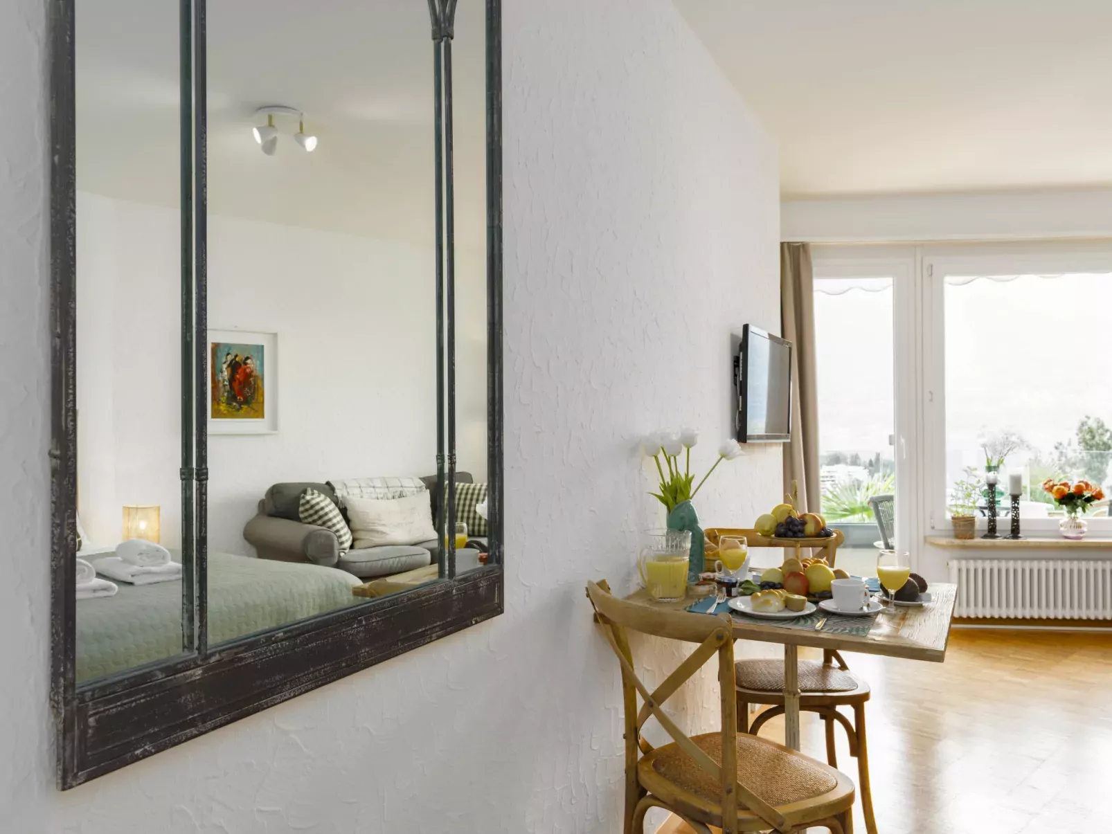 Double Room Modern - Inside