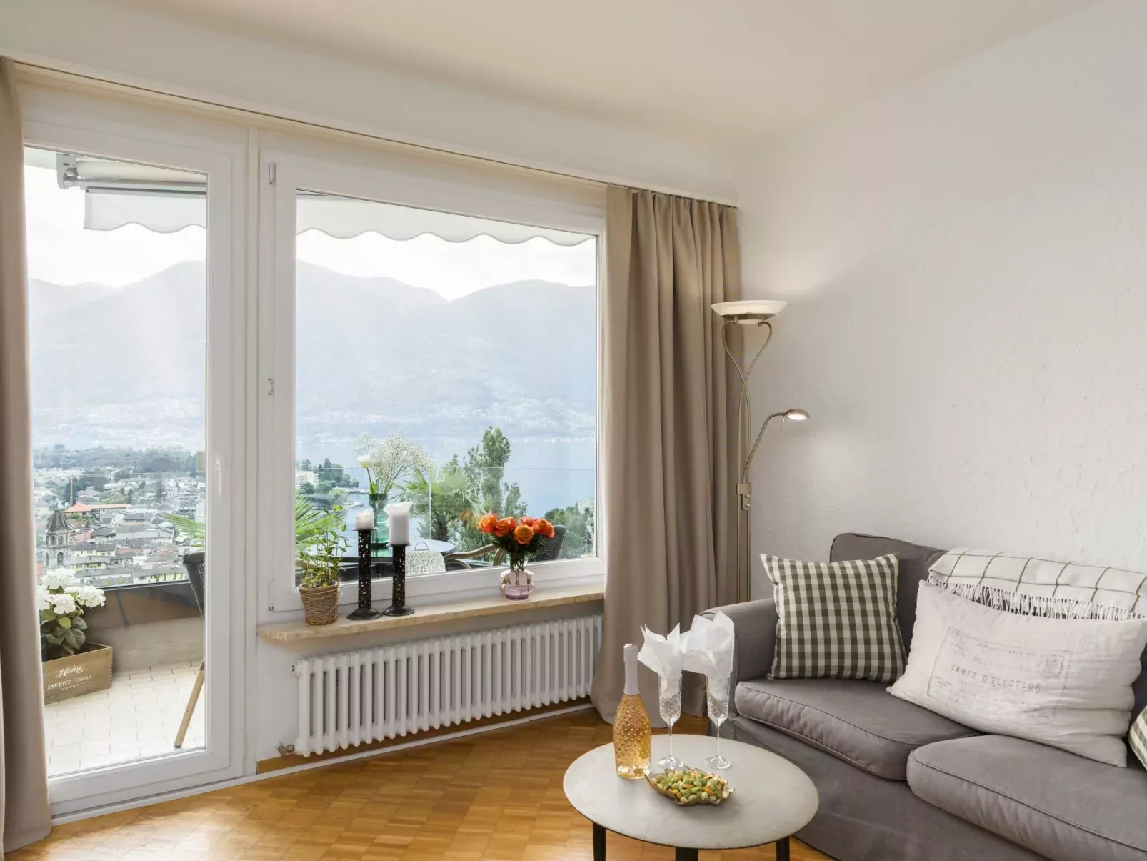 Double Room Modern - Inside
