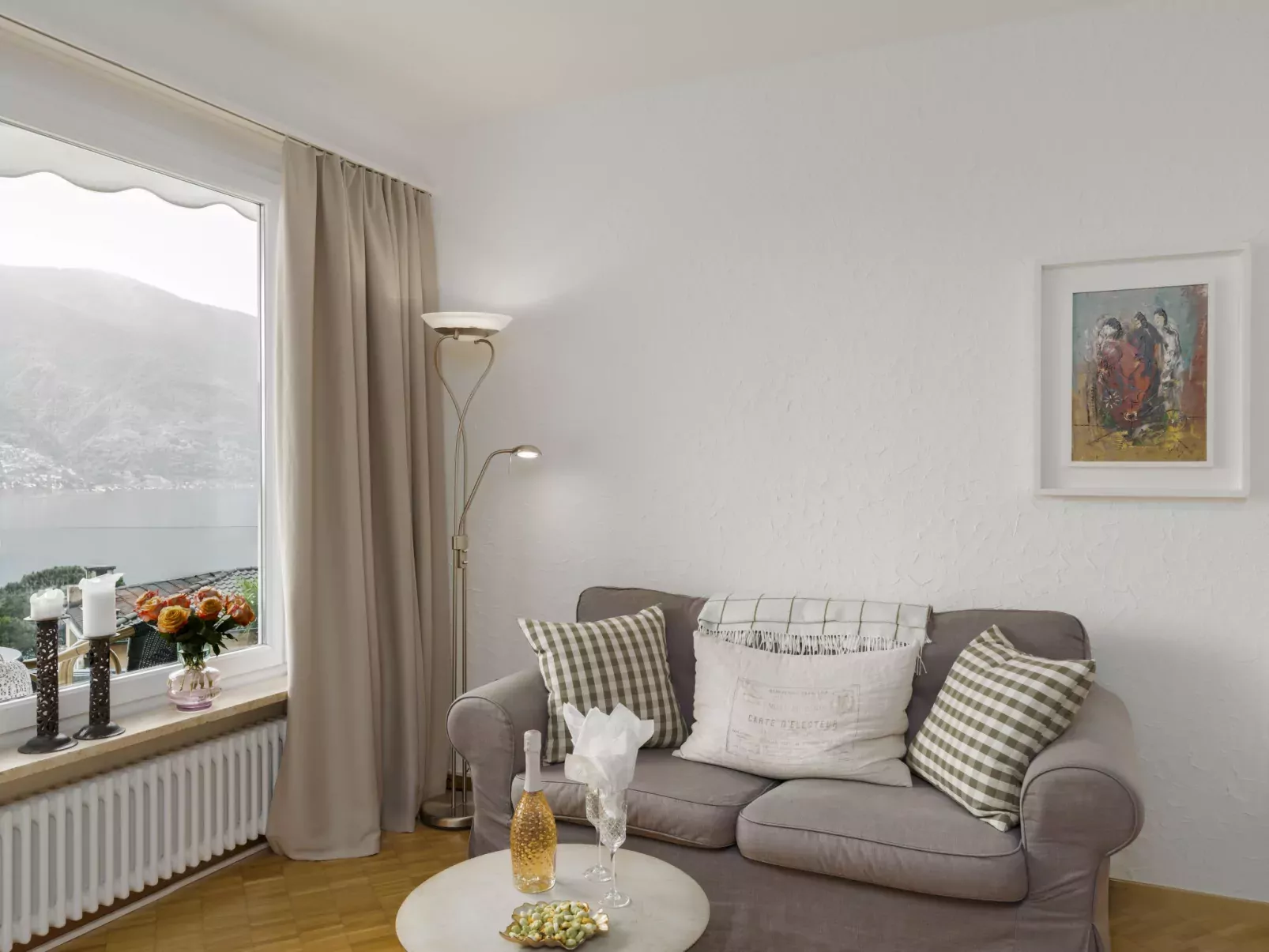 Double Room Modern - Inside