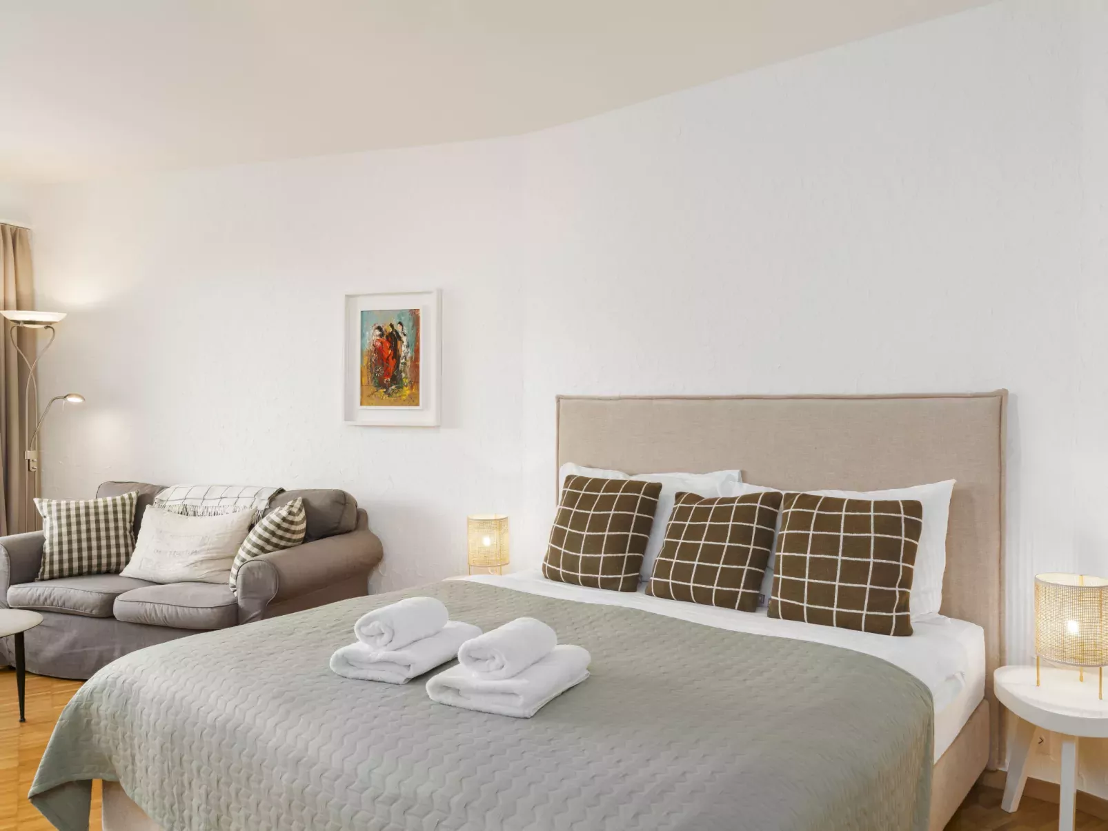 Double Room Modern - Inside