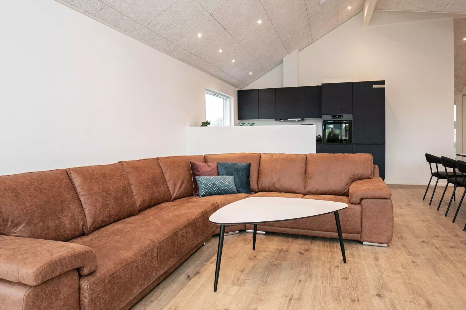 10 person holiday home in Bogense-By Traum-Indoor