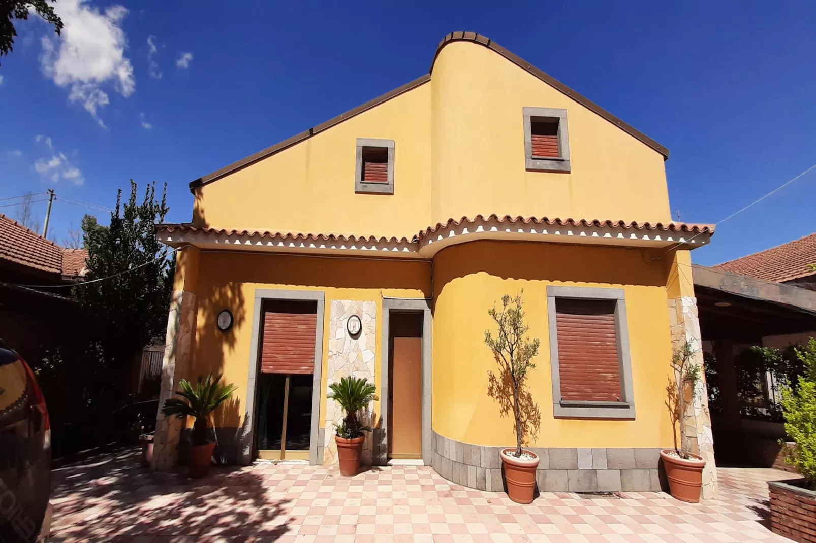 Casa Fassari-Exterior summer