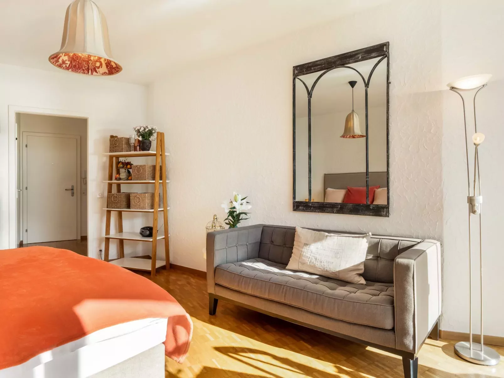Double Room Modern-Inside