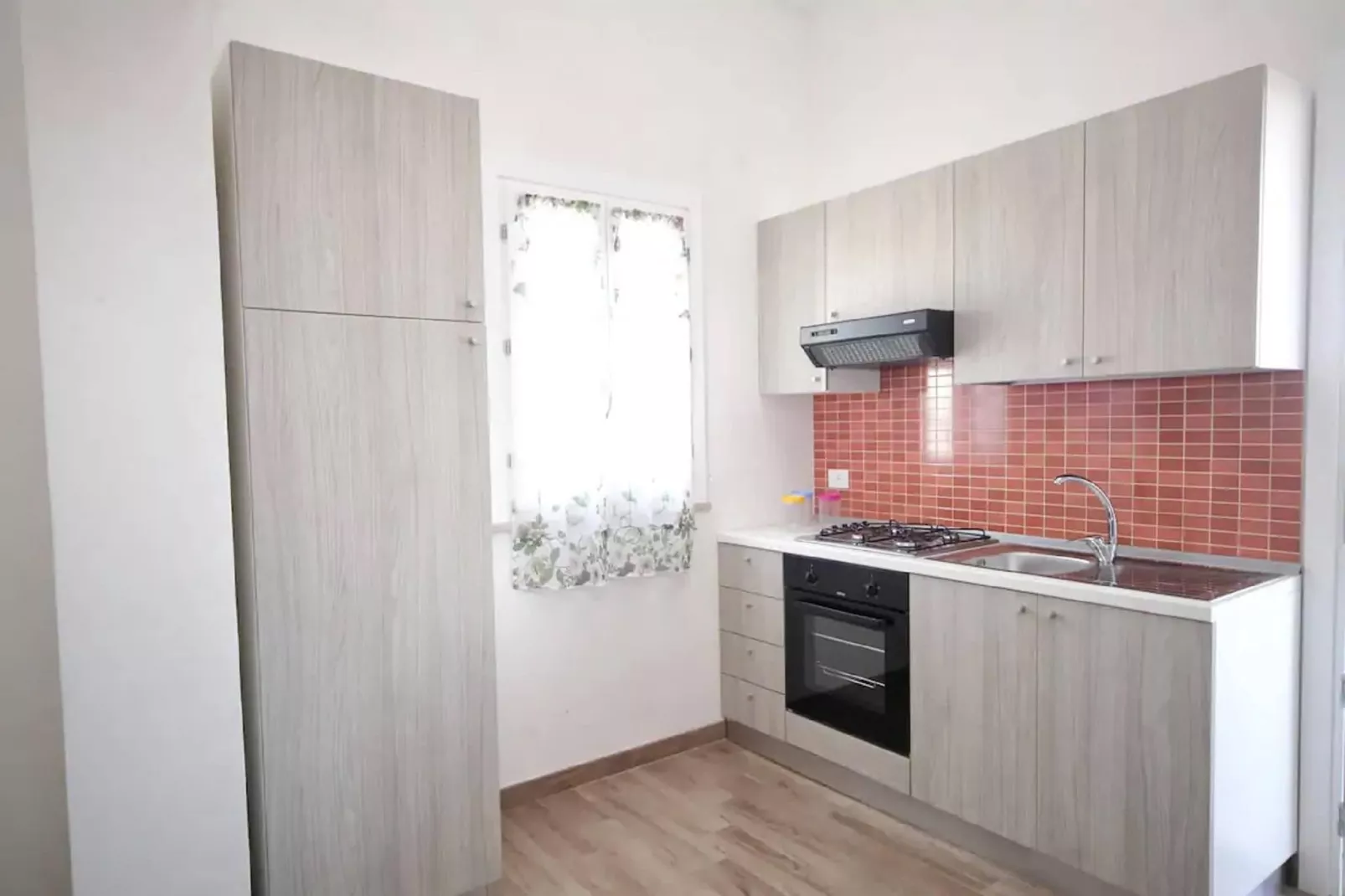 Plaia Resort 3-Kitchen