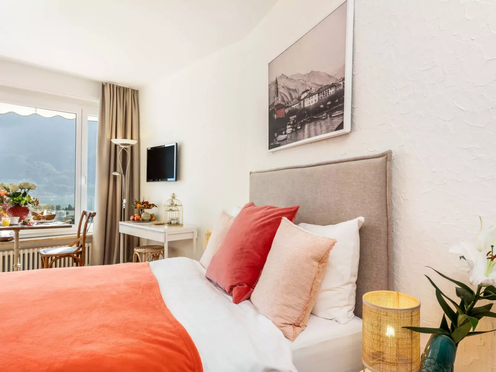 Double Room Modern-Inside