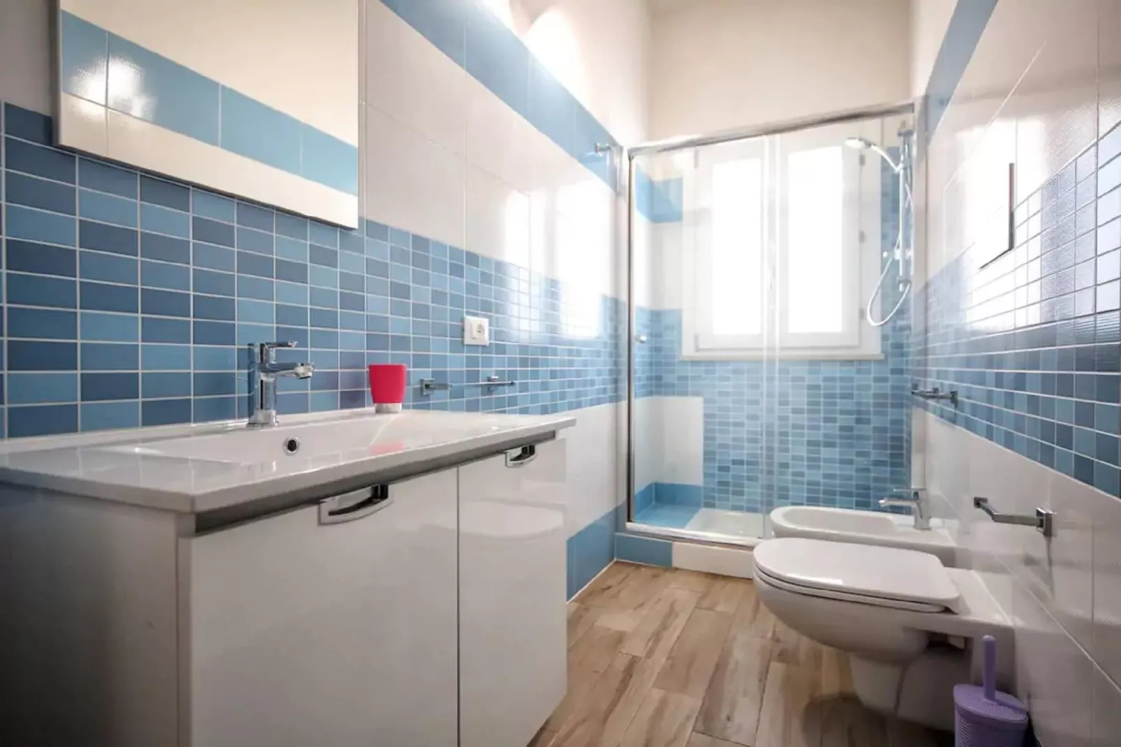 Plaia Resort 4-Bathroom