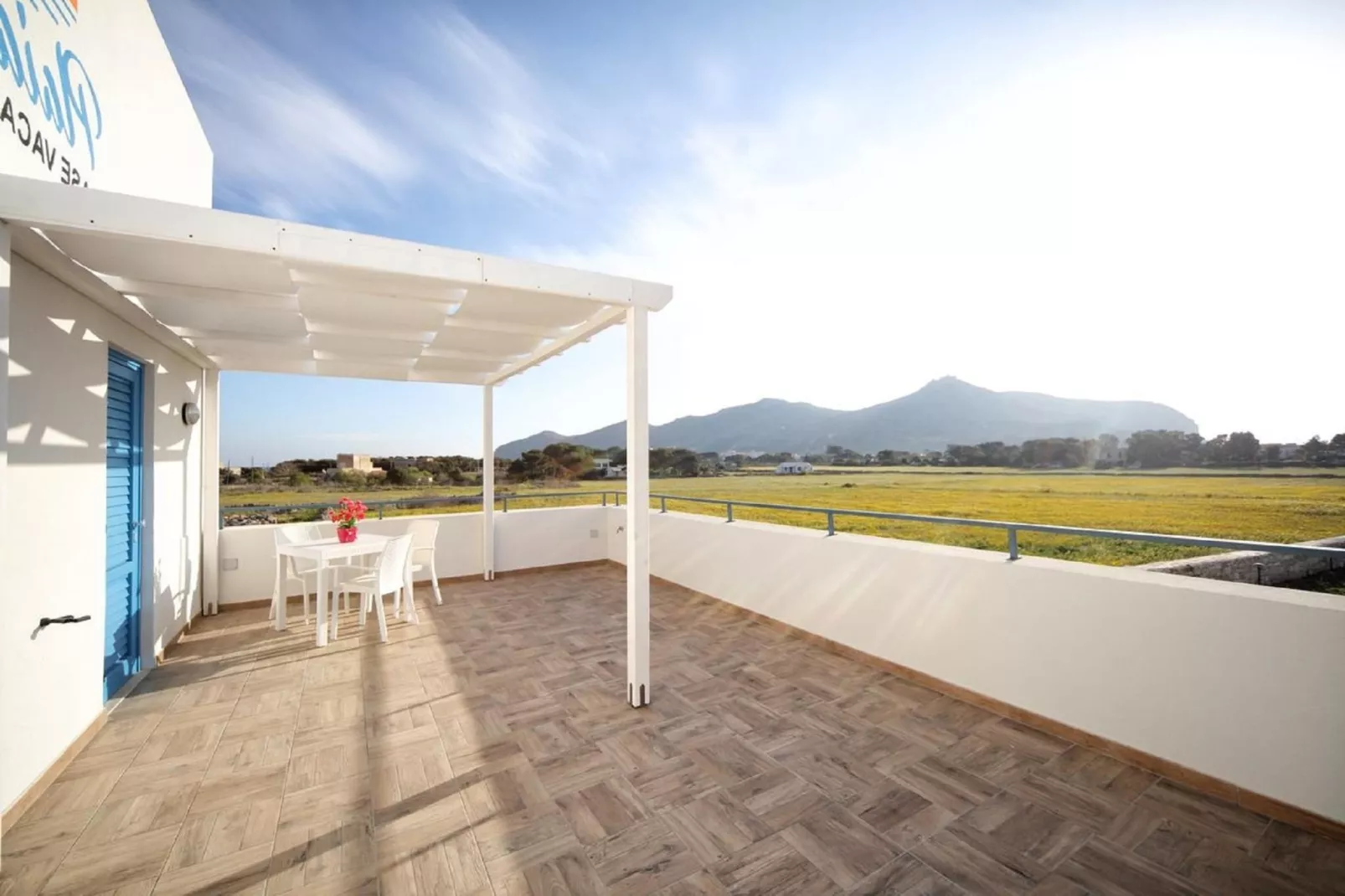 Plaia Resort 4-View summer