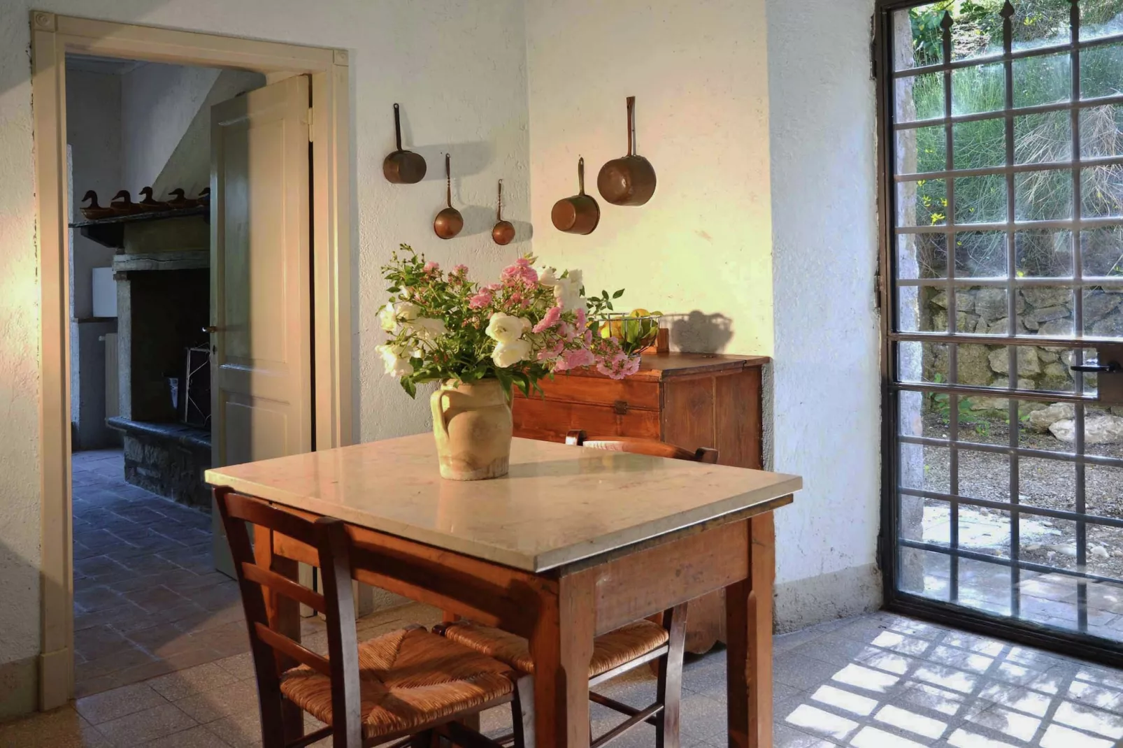 Villa Felce-Dining room