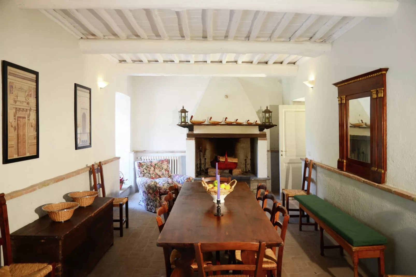 Villa Felce-Dining room